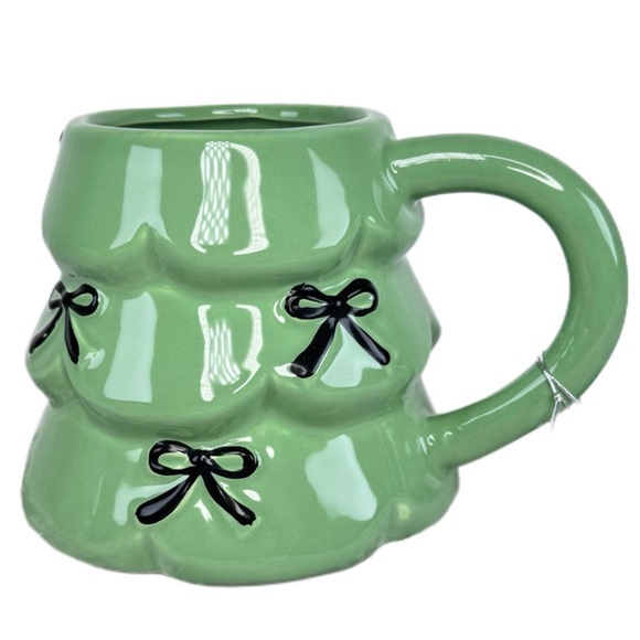 10 Strawberry Street Christmas Tree Mug w/ Black Bows - Picture 3 of 3